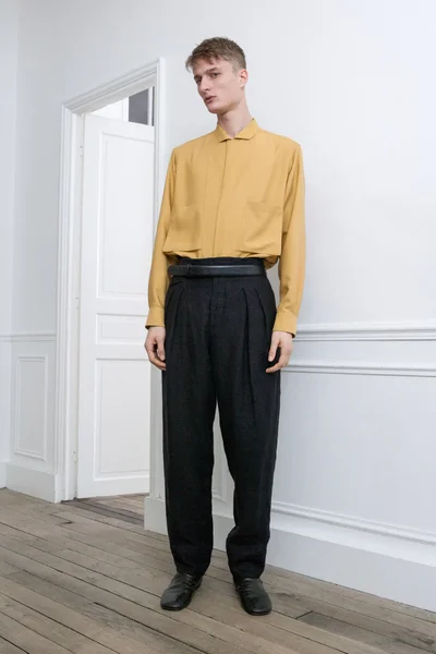 Look 18